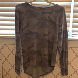 American Eagle Pink Soft and Sexy Camo Sweater
